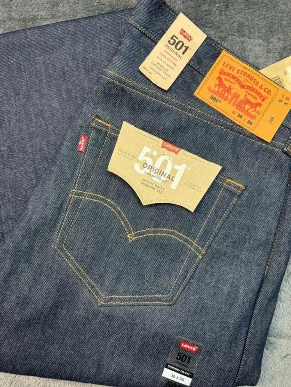 Levi's 501 Original Jeans Mens 36x36 Blue Raw Denim Shrink-To-Fit Button Fly
